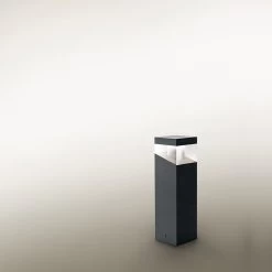 Artemide Tetragono 45 -Artemide Store 002 Artemide Tetragono LED 45 ambient3 12537cd0fbf91bdb015e21b73a167a5a