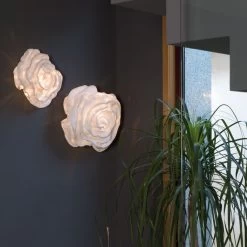 Titelseite -Artemide Store 002 Arturo Alvarez Nevo NE06 Wand ambient 661a68a64fa90d20e2b18ab456d98d3e