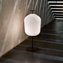 ClassiCon Plissée Floor Lamp -Artemide Store 002 ClassiCon Plissee Steh ambient6 f318634b8757b7c376fe8ce8dcd8a758