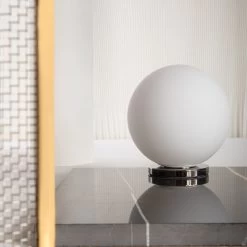 FontanaArte Pallina Tavolo Piccola 18 FontanaArte Pallina Tavolo Piccola -Artemide Store 002 FontanaArte Pallina Tisch ambient4 447d1f82e5391187339374ceafb208d4