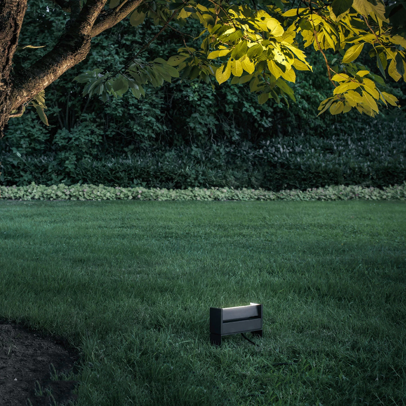 IP44.de Slat Spike 4 IP44.de Slat Spike - Image 2