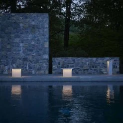Luceplan Fienile Outdoor 32 -Artemide Store 002 Luceplan Fienile Outdoor 32 Steh ambient4 b5c7d80a3b2c8226ddd654de3c896ff8