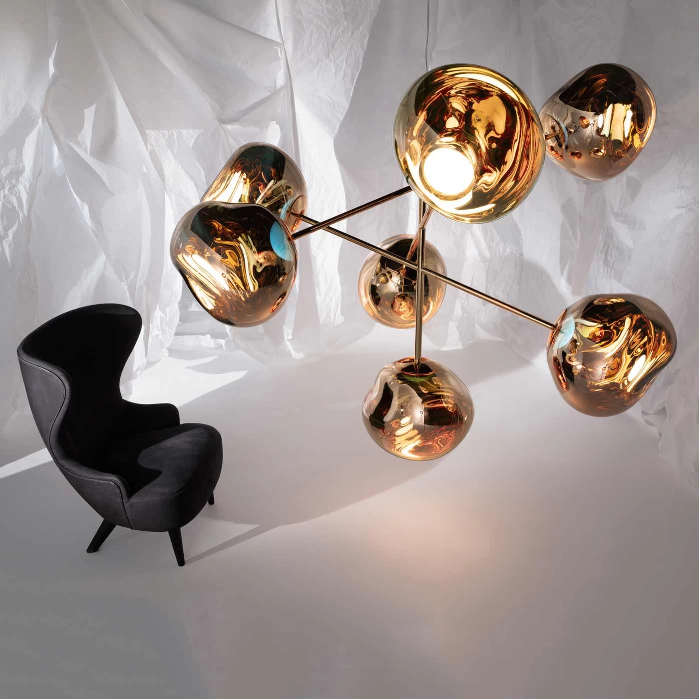 Tom Dixon Melt Chandelier Large 4 Tom Dixon Melt Chandelier Large – Bild 2
