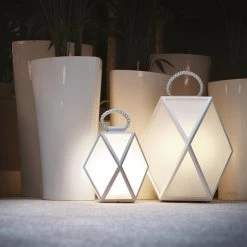 Contardi Muse Outdoor -Artemide Store 002 muse outdoor ambient a4687f920c8a9f6cace281ce74cf9083
