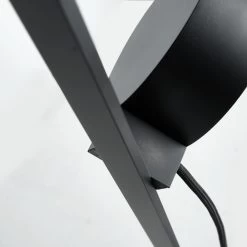 Raasch. Lift. Stehleuchte -Artemide Store 003 raasch lift stehleuchte detail2 b9c851c07177fecb59a4148aaa54012e