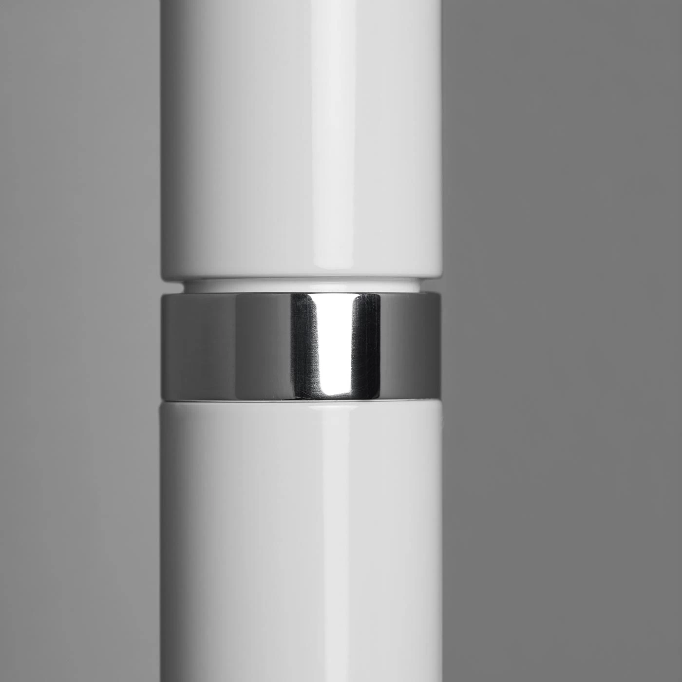 LDM Kyno Tavolo Duo Aufbau 2700K Klar 10 LDM Kyno Tavolo Duo Aufbau 2700K Klar – Bild 8