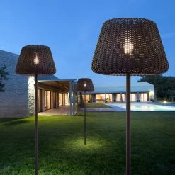 Panzeri Ralph Picchetto -Artemide Store 006 Panzeri Ralph Poller Erdspiess ambient 103621 braun f40323be5bdd694c3b3f7055fcf8280d