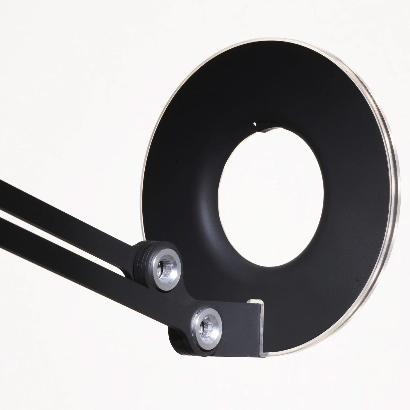 Pablo Designs Link Table Medium 7 Pablo Designs Link Table Medium – Bild 5