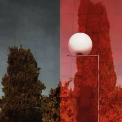 Flos IC Lights F2 Outdoor 15 Flos IC Lights F2 Outdoor -Artemide Store 007 Flos IC Lights F1 F2 Outdoor Steh ambient3 daa20a612e25bfcc5fa345549719996a