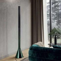 Lodes Croma Floor -Artemide Store 007 Lodes Croma Steh ambient 123295 gruen d2a8792e333e242938d2f89a2a4c479b