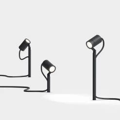 IP44.de Piek 25 -Artemide Store 011 IP44de Piek 25 ambient 123720 schwarz b1b02bc6752c016a810cc209f870acdb