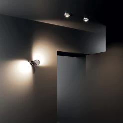 Lodes Nautilus Wall -Artemide Store 014 Lodes Nautilus Wall Wand ambient 8480ea4f2afdeaf547e7a07474e3c74f