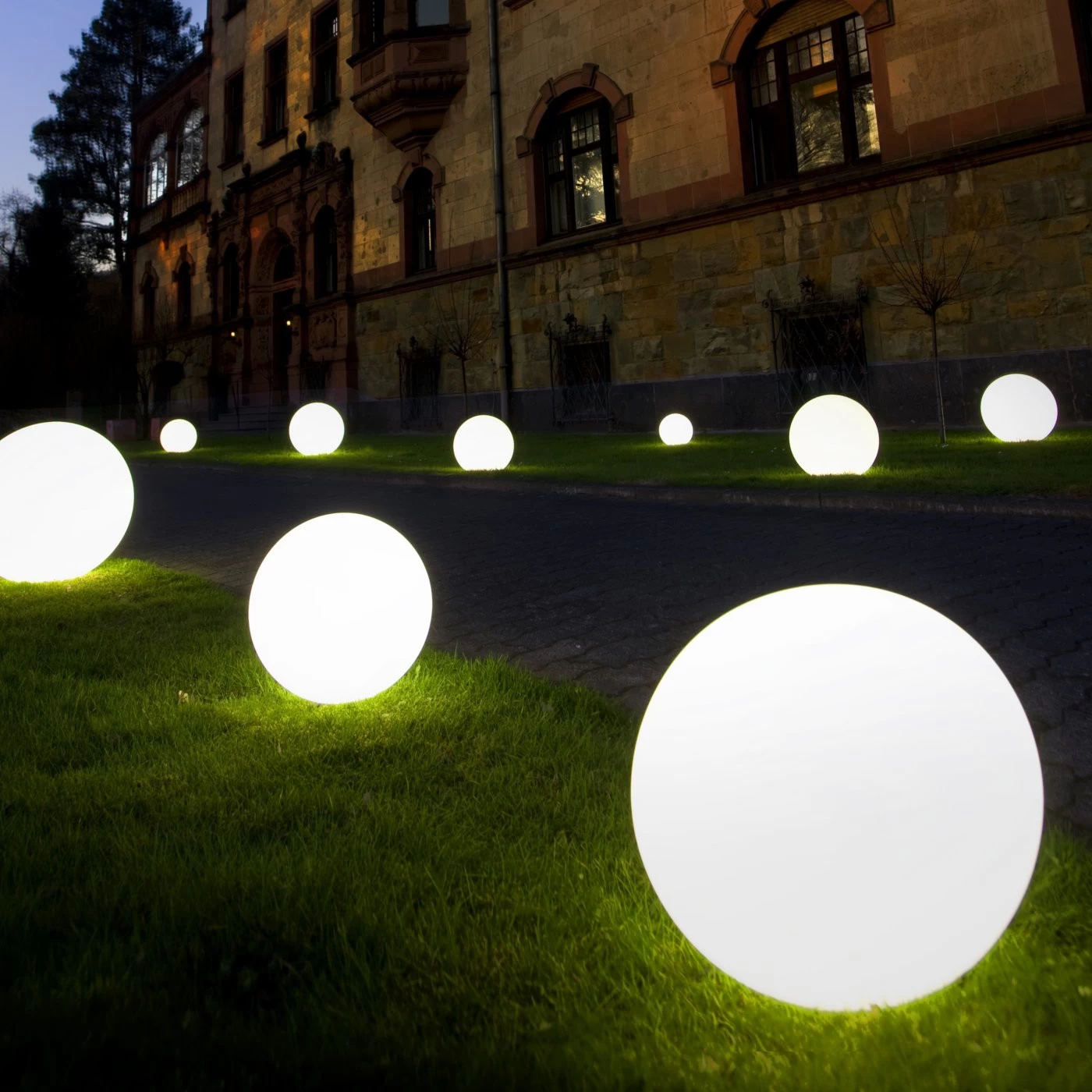 Epstein-Design Snowball Mobil E27 4 Epstein-Design Snowball Mobil E27 - Image 2