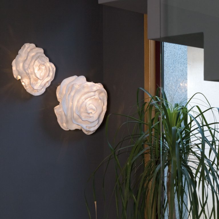 Titelseite -Artemide Store 002 Arturo Alvarez Nevo NE06 Wand ambient 661a68a64fa90d20e2b18ab456d98d3e 768x768 1